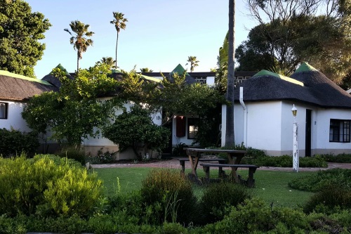 Fairy Knowe Hotel terrein